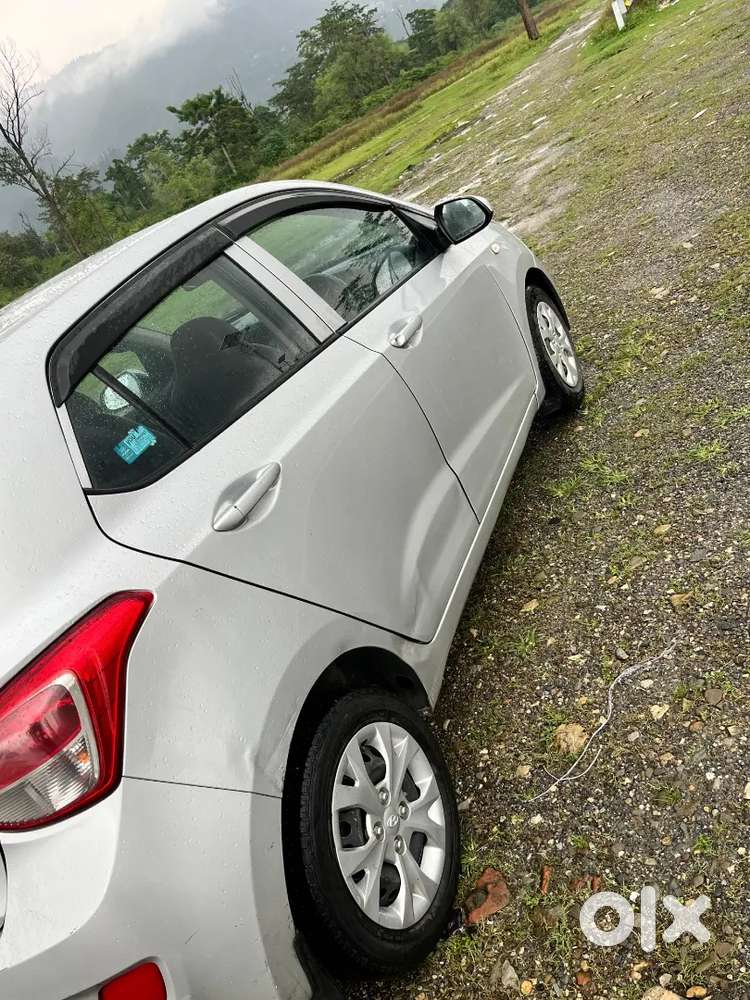 Hyundai Grand I10 2014 Last December Petrol Family Car