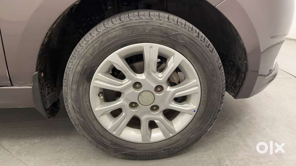 Tata Tiago Xz, 2018, Petrol