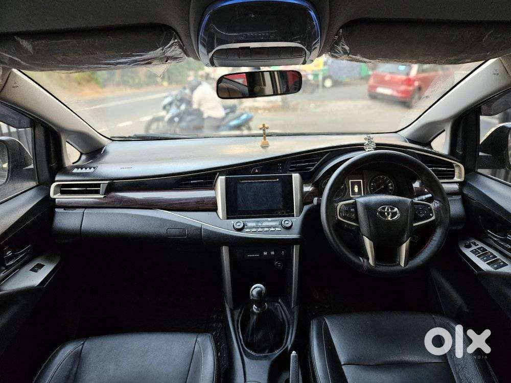 Toyota Innova Crysta 2.4 Z 7 Str, 2017, Diesel
