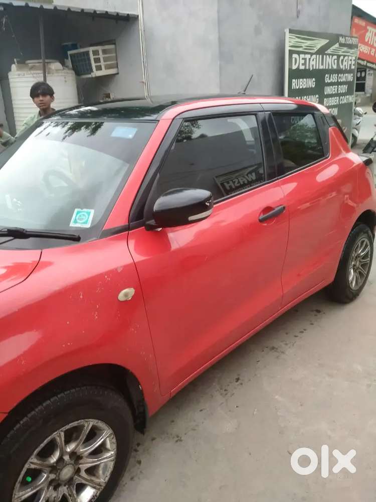 Maruti Suzuki Swift 2023 Petrol 32000 Km Driven