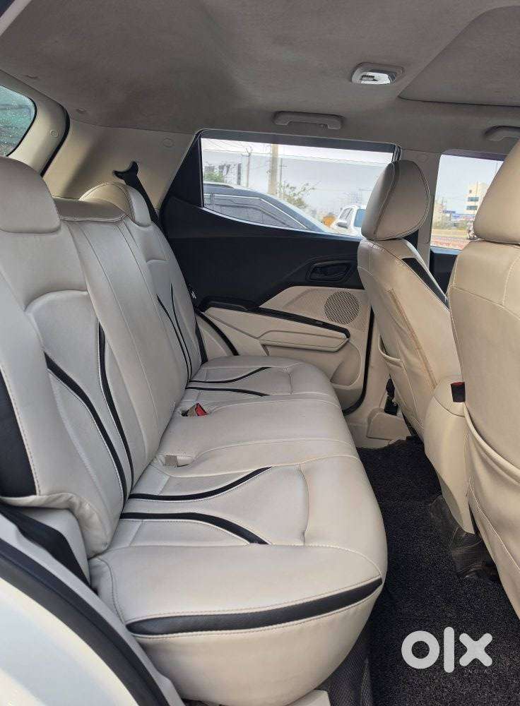 Mahindra Xuv300 W6 Diesel, 2022, Diesel