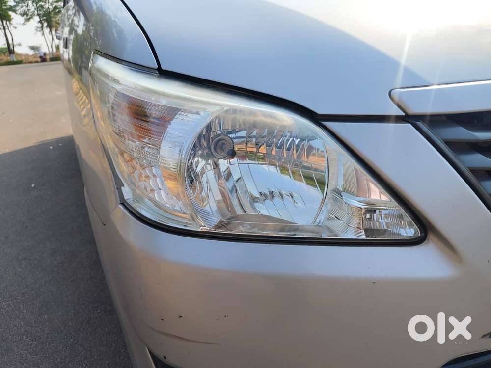 Toyota Innova 2012-2013 2.5 Gx (diesel) 8 Seater Bs Iv, 2012, Diesel