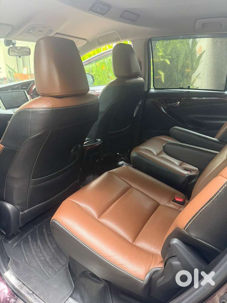 Toyota Innova Crysta [2020-ongoing] 2.4 Gx At 7 Str, 2021, Diesel