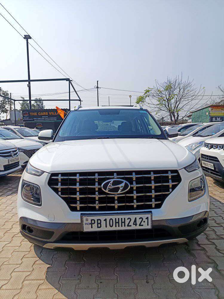 Hyundai Venue Sx Turbo, 2020, Petrol
