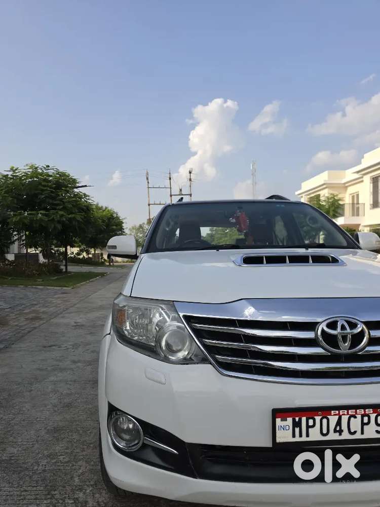 Toyota Fortuner Diesel 2015