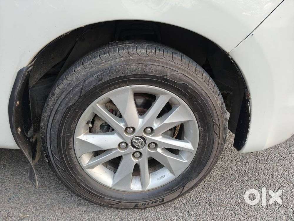 Toyota Innova Crysta 2.4 G Mt 8s, 2018, Diesel