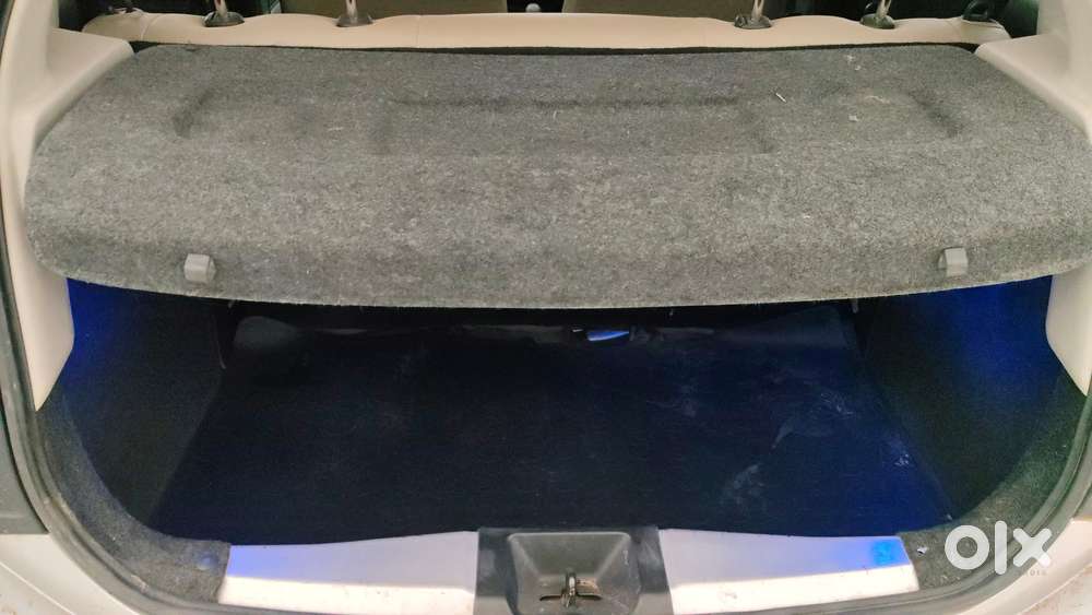 Nissan Micra Active Xv, 2014, Petrol