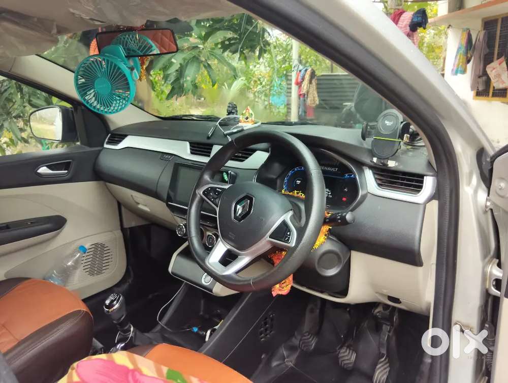 Renault Triber 2023 Petrol Good Condition Top Modal Rxz