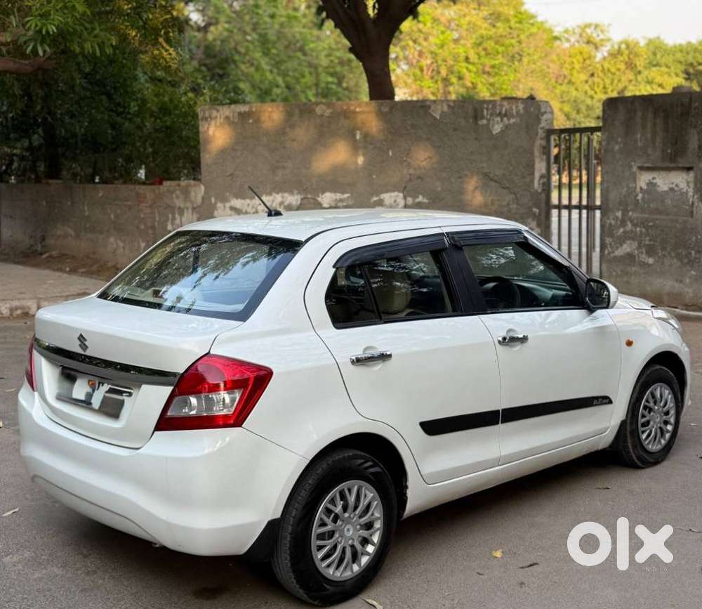 Maruti Suzuki Swift Dzire Lxi Option, 2017, Cng & Hybrids