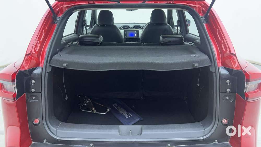 Nissan Magnite Xv Turbo, 2022, Petrol