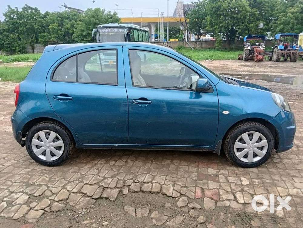 Nissan Micra Active Xv, 2014, Petrol