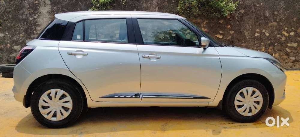 Maruti Suzuki Swift Vxi Optional, 2026