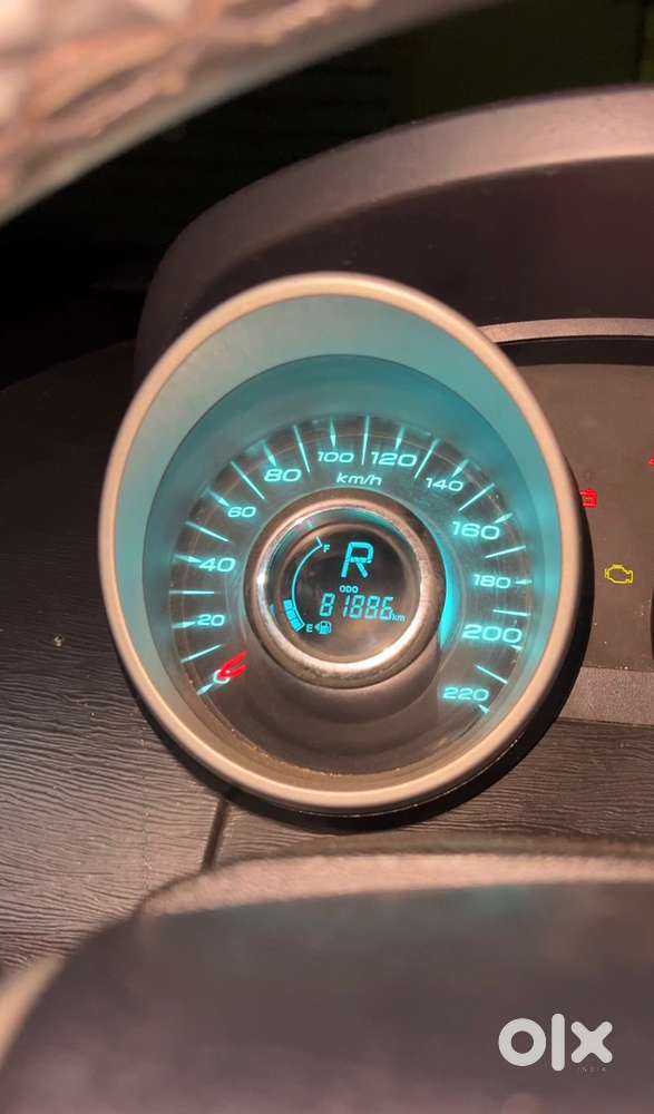 Mahindra Xuv500 W10 2016 Model