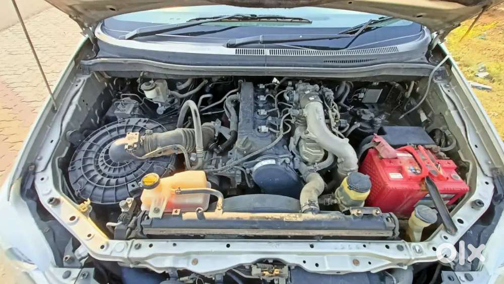 Toyota Innova 2014 Diesel 170000 Km Driven