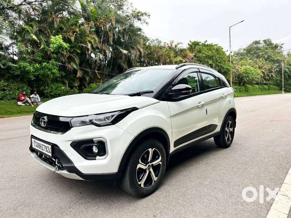 Tata Nexon 1.2 Revotron Xza Plus, 2022, Petrol