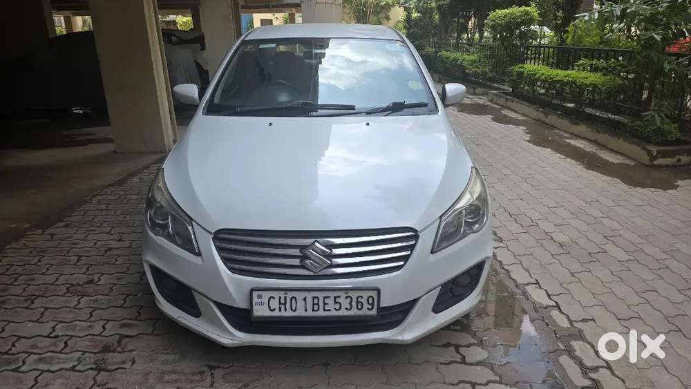 Maruti Suzuki Ciaz Vdi+ Diesel | 1st Owner | Ch Registered