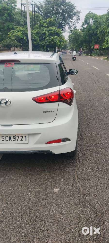 Hyundai Elite I20 Sportz (o) 1.2, 2017, Petrol