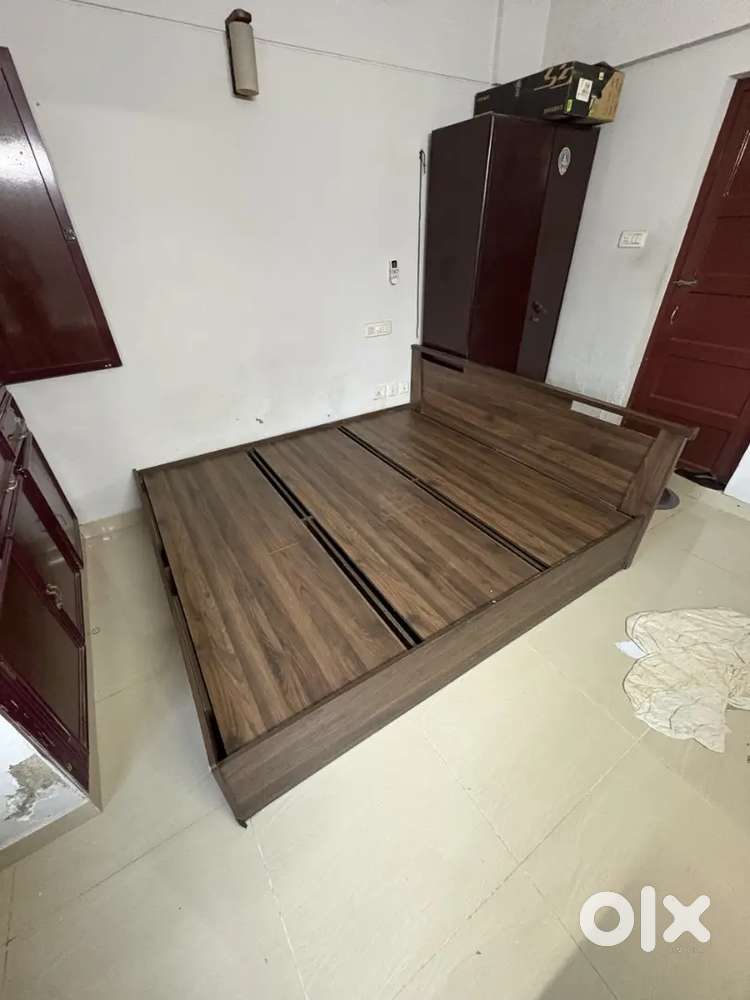 King Bed & Queen Bed and 8 inches King Matters