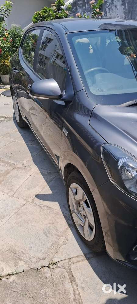 Hyundai Aura 1.2 Amt S Petrol - 2020