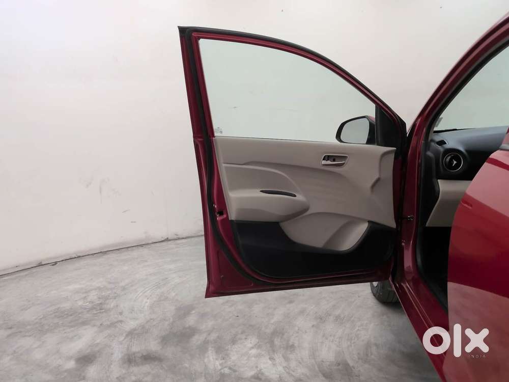 Hyundai Santro Asta, 2022, Petrol