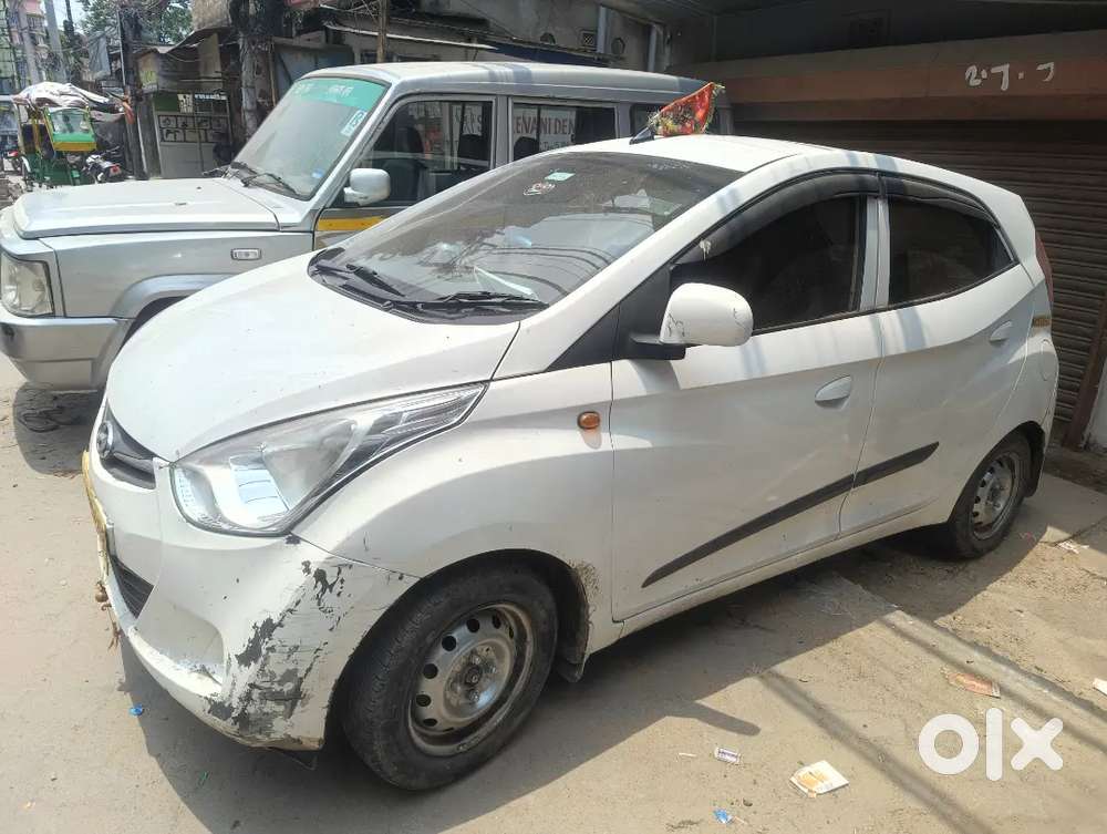 Hyundai Eon 2018 Petrol 125000 Km Driven