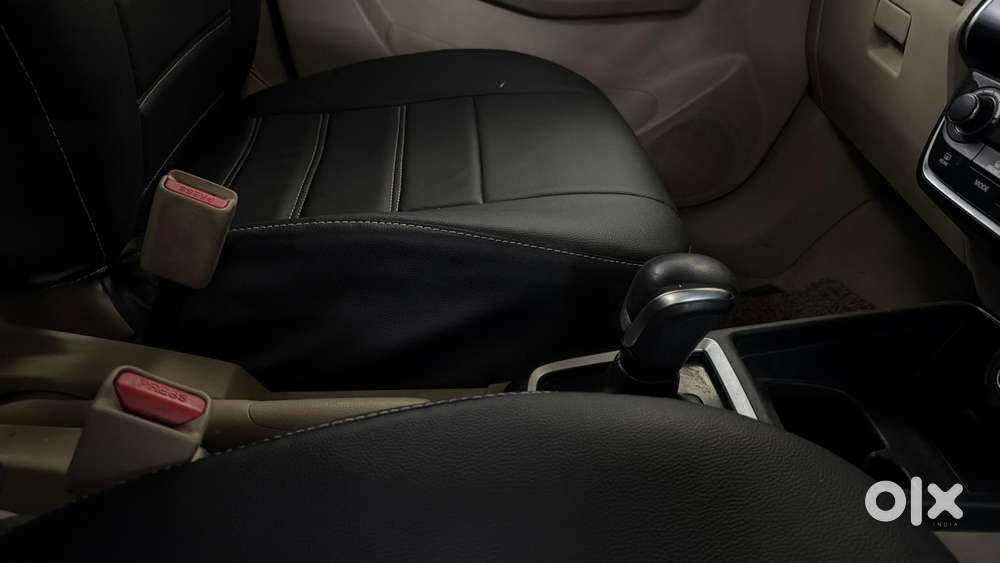Maruti Suzuki Swift Dzire Zxi + Amt, 2018, Petrol