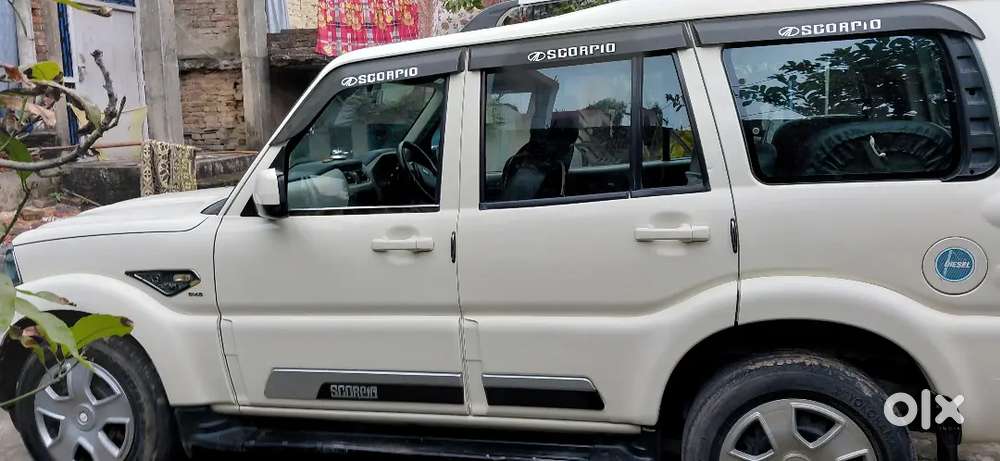 Mahindra Scorpio 2019 Diesel Manual