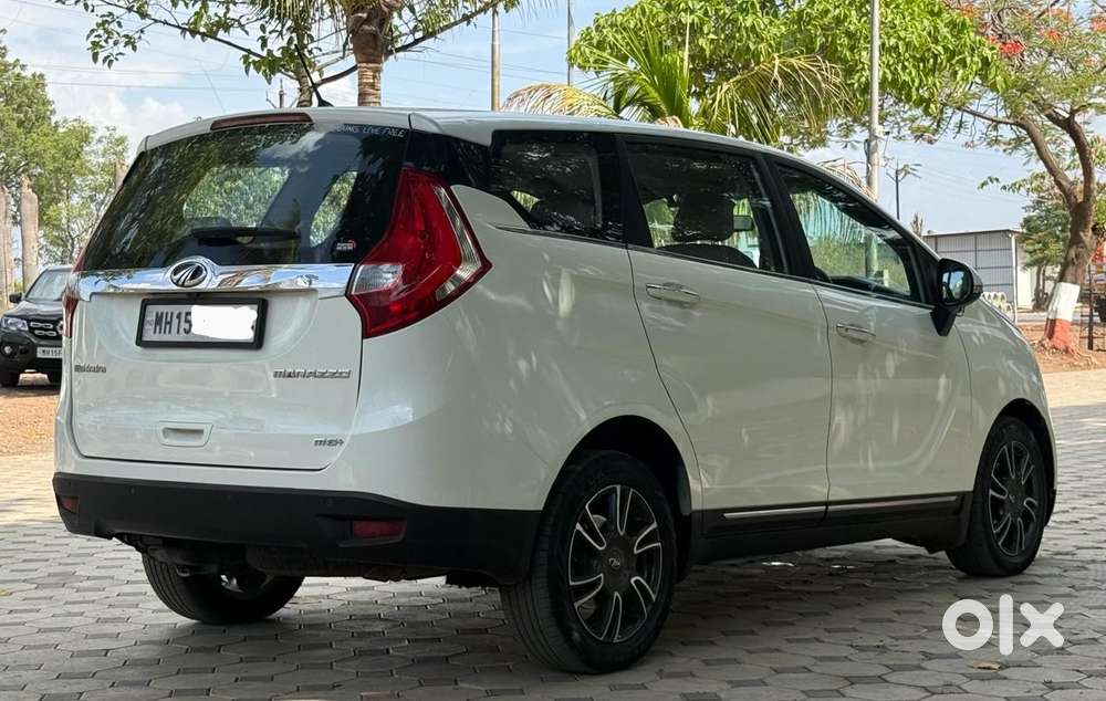 Mahindra Marazzo M6, 2021, Diesel