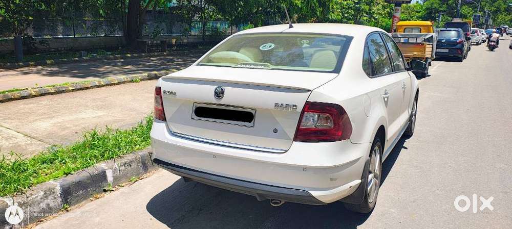 Skoda Rapid 1.0 Style At, 2021, Petrol