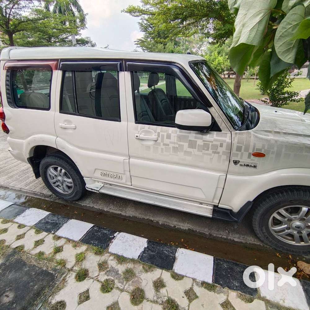 Mahindra Scorpio 2011