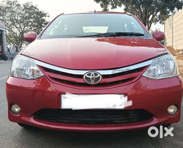 Toyota Etios Cross 1.2 V, 2011, Petrol