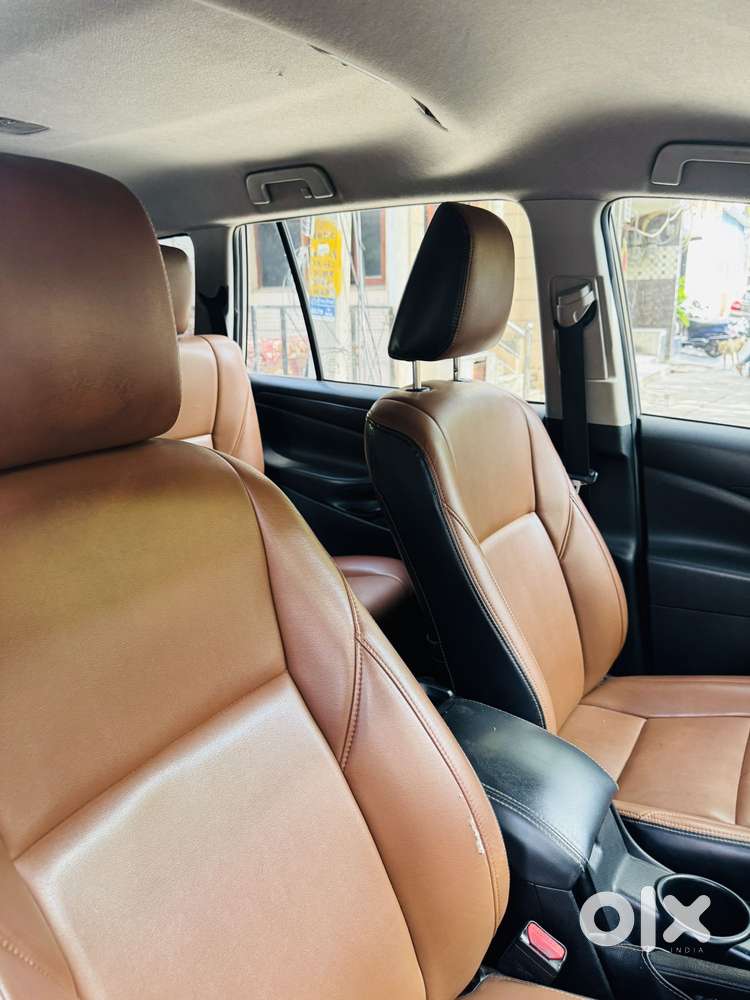 Toyota Innova Crysta 2.8 Gx At 7 Str, 2017, Diesel