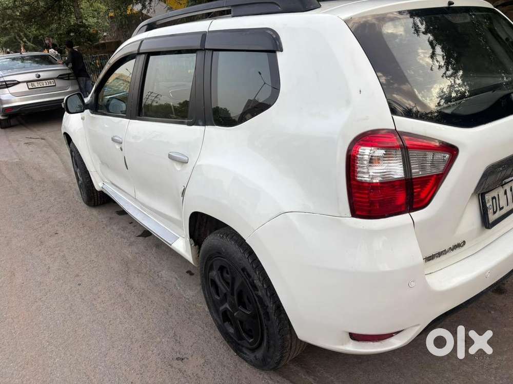 Nissan Terrano Car 2015 Cng