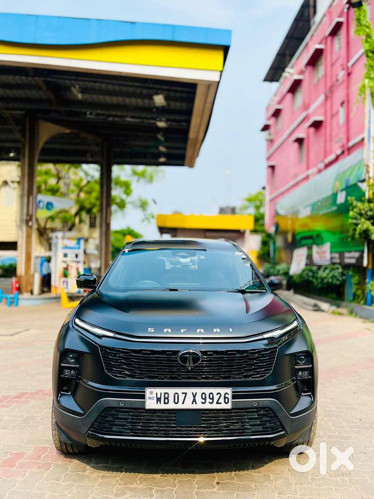 Tata Safari Accomplished X Plus 7 Str Stealth Edition At, 2025, Dies..