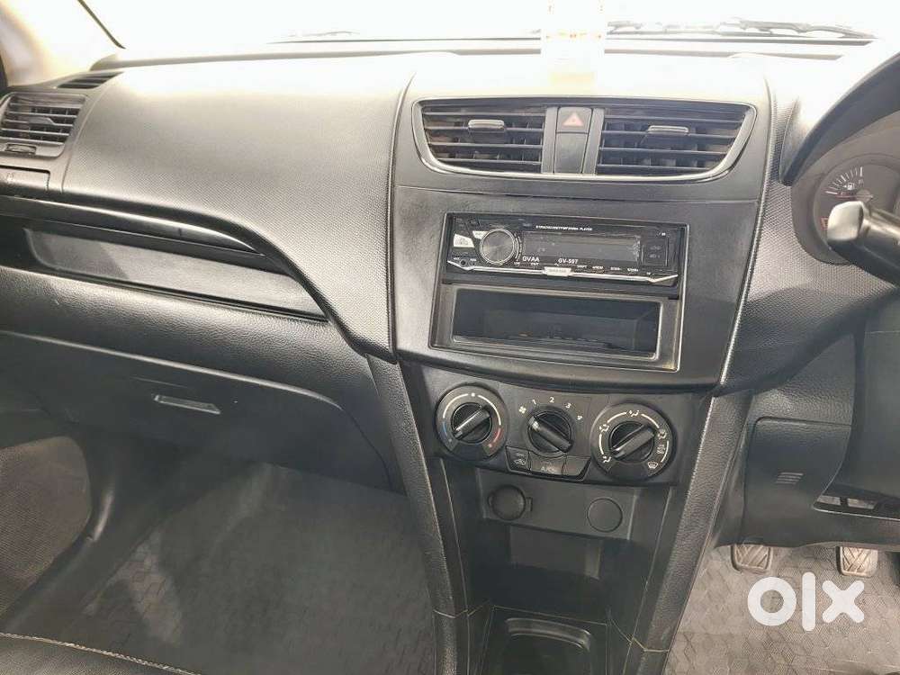 Maruti Suzuki Swift Lxi Optional-o, 2012, Petrol