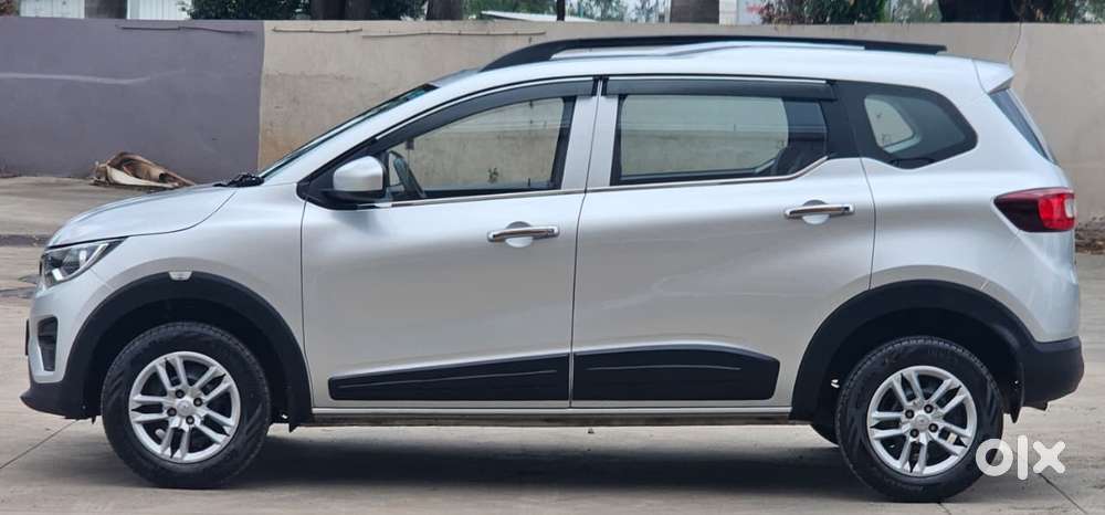 Renault Triber Others, 2023, Petrol
