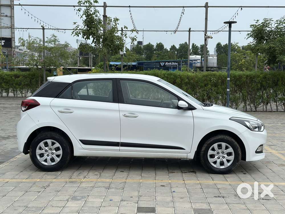 Hyundai Elite I20 [ ] 1.4 Sportz Crdi, 2016, Diesel