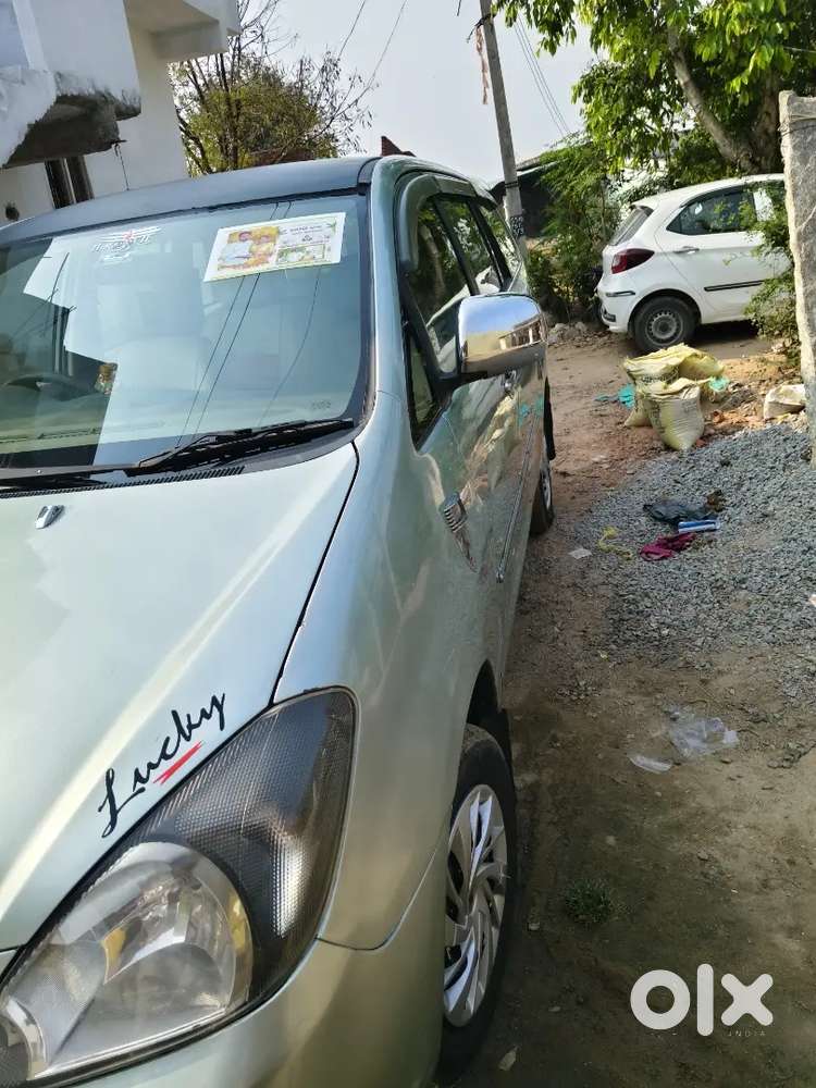 Toyota Innova 2007 Diesel 300000 Km Driven