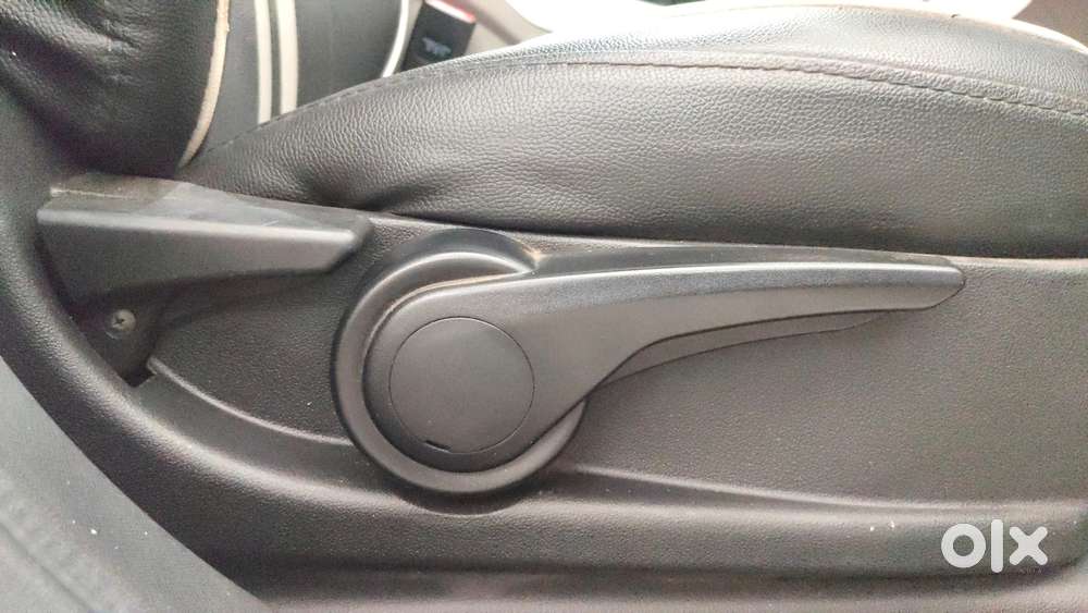 Tata Nexon 1.2 Revotron Xz Plus, 2018, Petrol