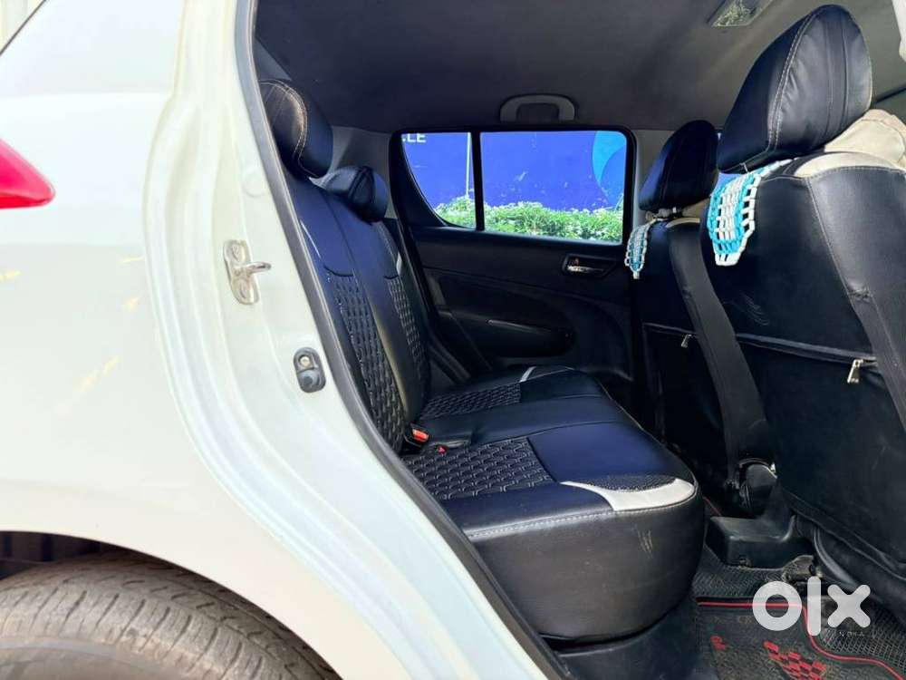 Maruti Suzuki Swift 1.2 Zxi Abs, 2017, Petrol