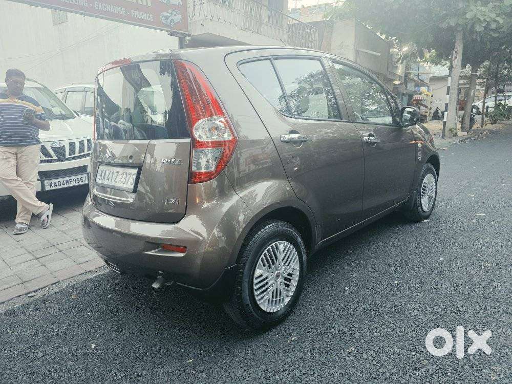 Maruti Suzuki Ritz Vxi, 2013, Petrol