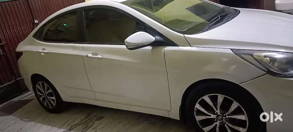 Hyundai Verna 2014 Diesel 112809 Km Driven