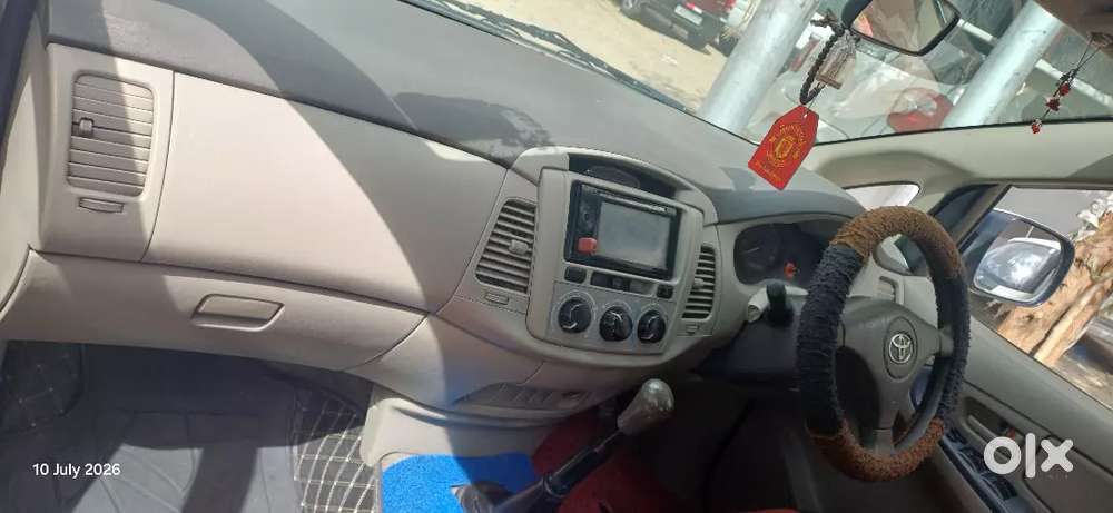 Toyota Innova 2.5 G 2012