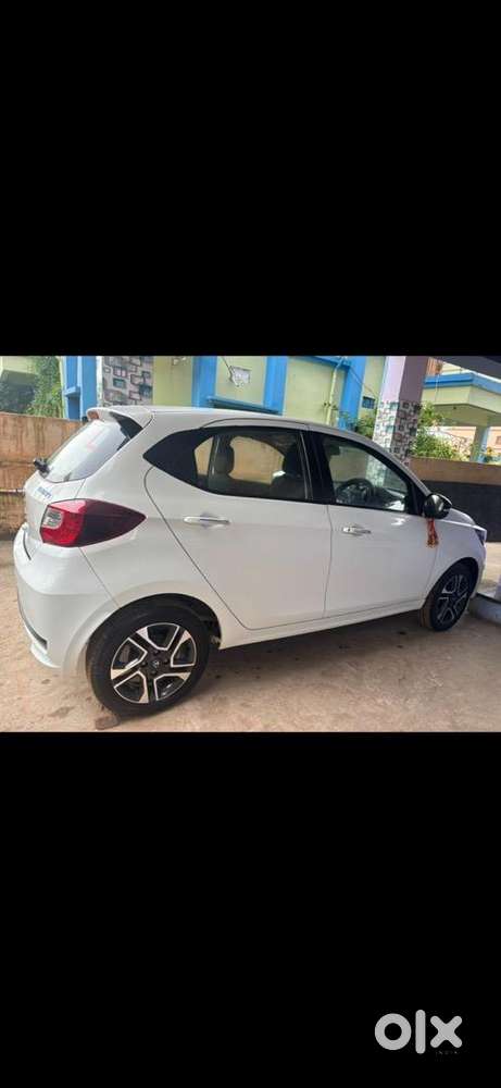 Tata Tiago 2022 Petrol Well Maintained