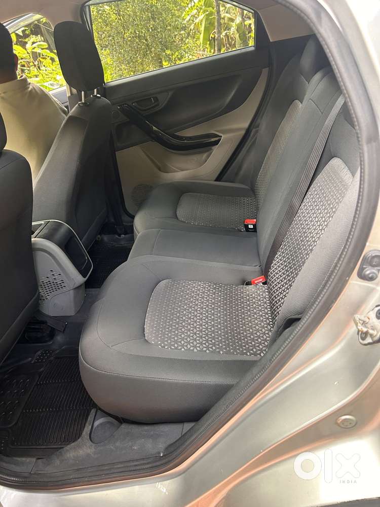 Tata Nexon Kraz Diesel, 2017, Diesel