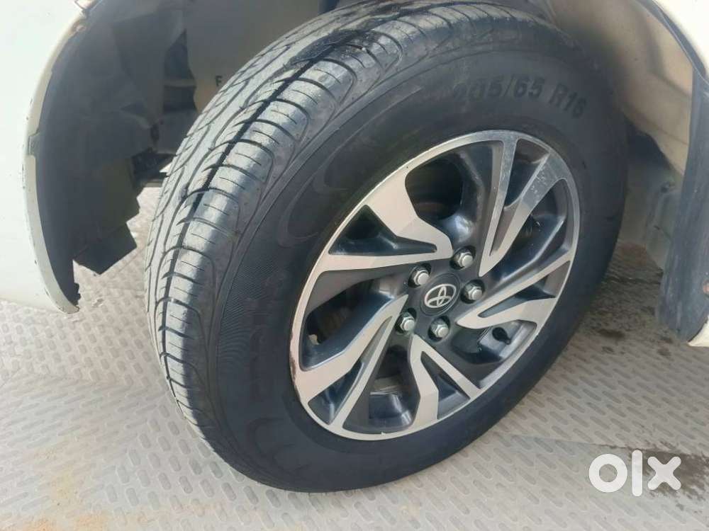 Toyota Innova Crysta 2.4 G Mt 8s, 2021, Diesel