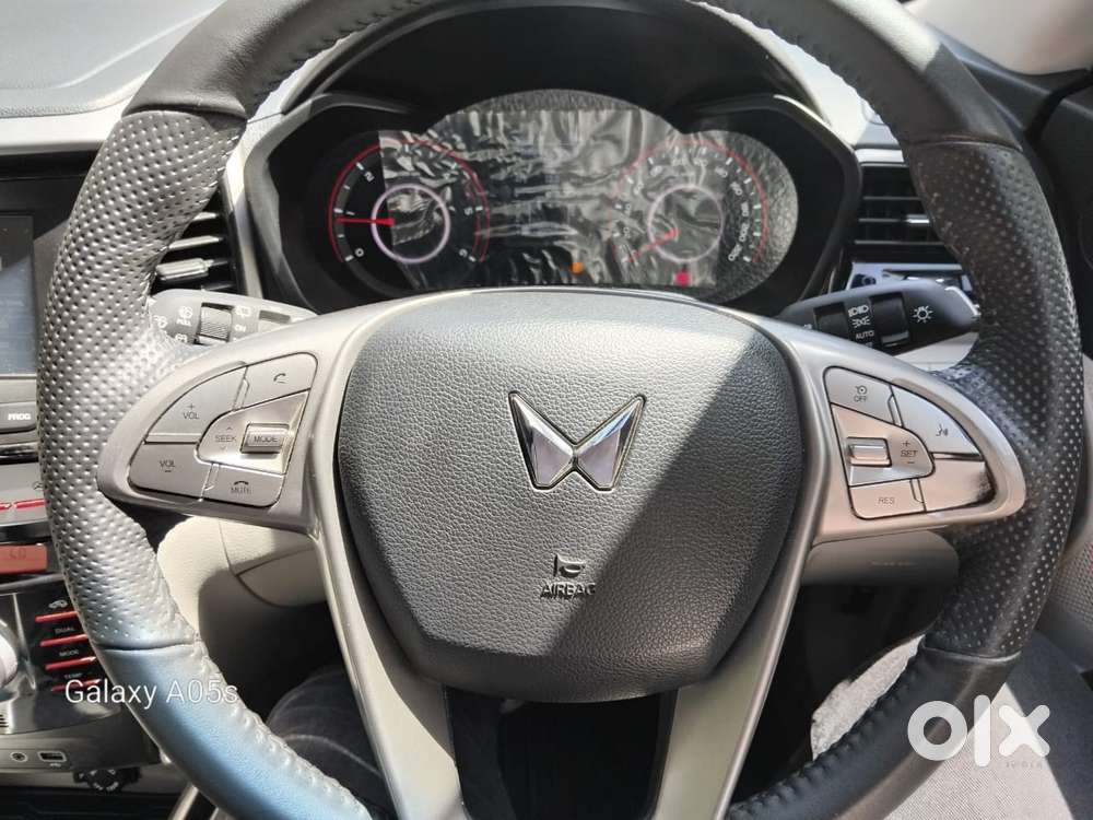 Mahindra Xuv300 W8 Diesel, 2023, Diesel