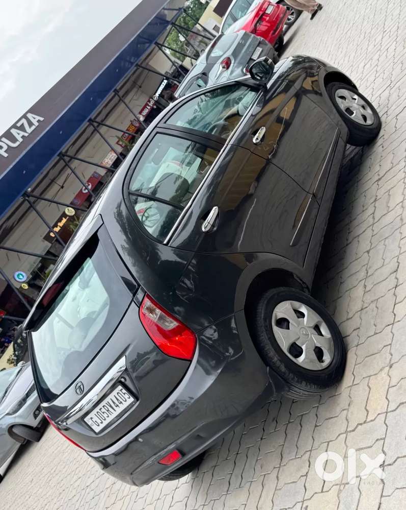 Tata Bolt Revotron Xe, 2016, Petrol