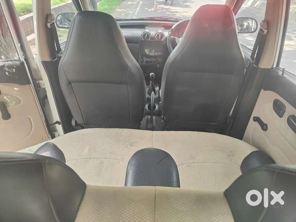 Hyundai Santro Xing 2010
