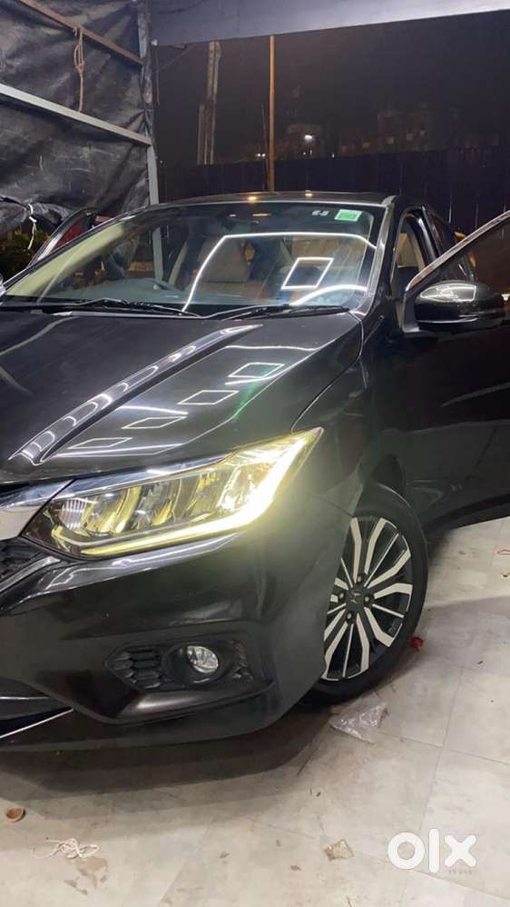 Dec 2017 Honda City Vx Cvt (automatic) Mint Condition